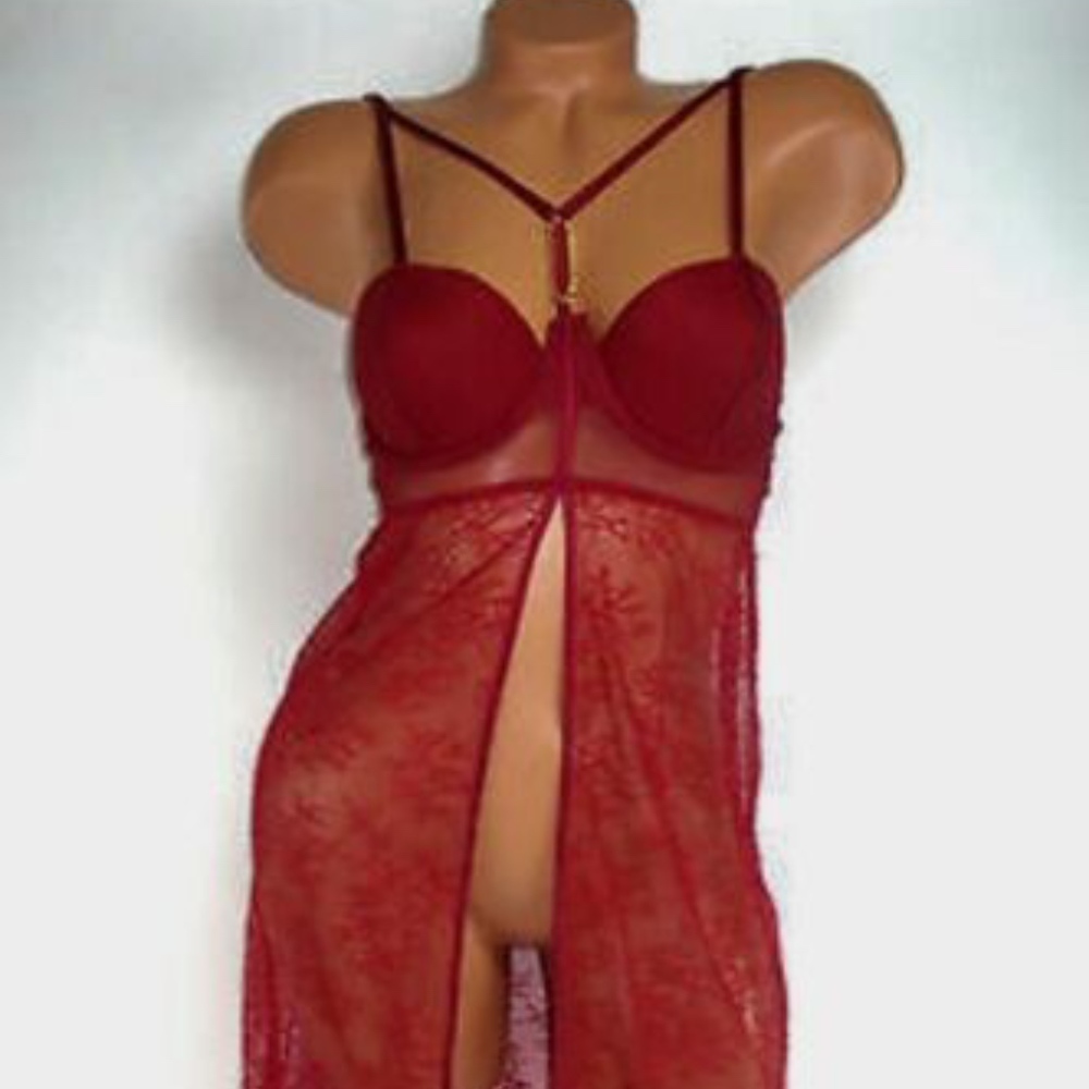 victoria secret sexy lingerie size 34 B.